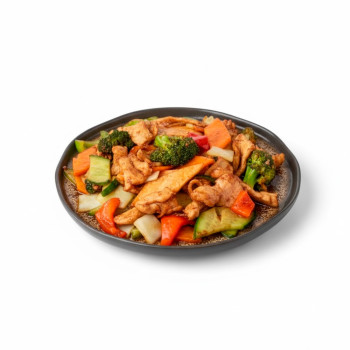 Pollo con Verduras en Salsa de Soja